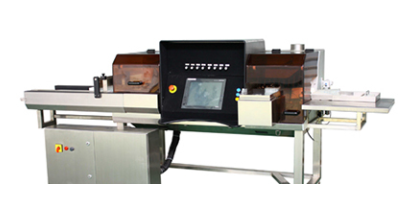 Vehicle traveling data recorder